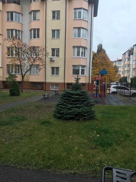 Продам однокімнатну квартиру місті Вишневому,Київська обл