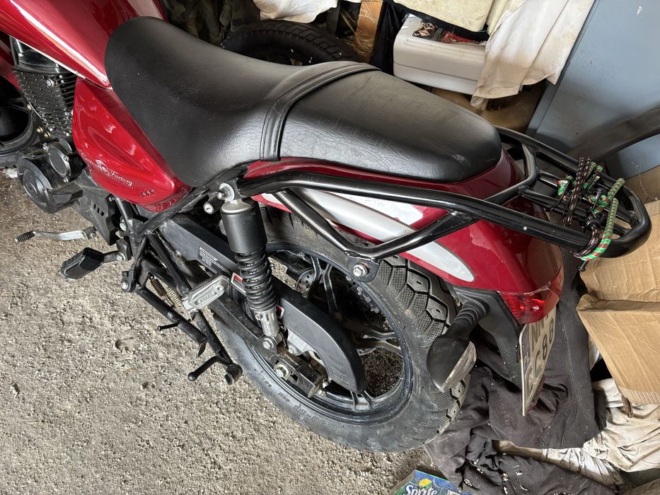 Motocykl Barton Classic 125 niski przebieg
