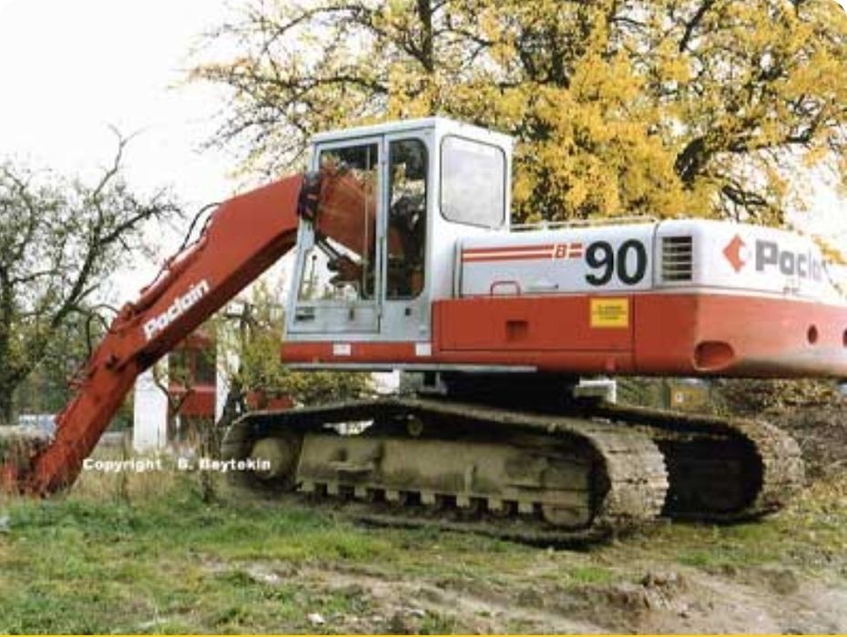 Giratória poclain 90 em excelente estado