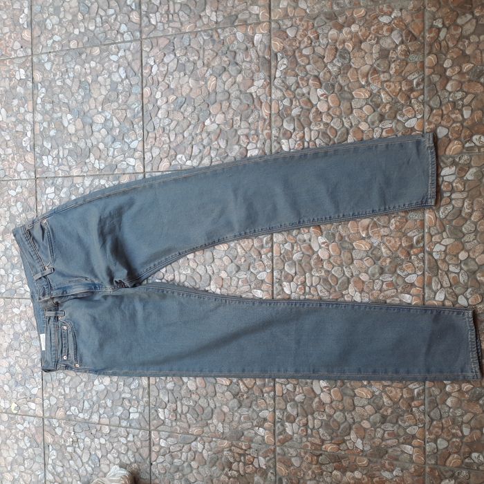 Spodnie levis 512
