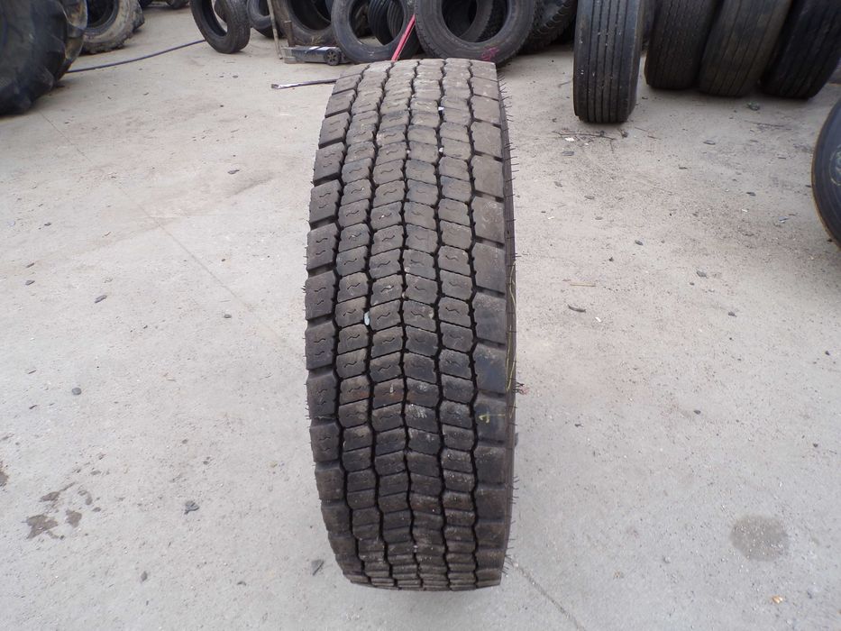 Opona 295/80R22.5 CONTINENTAL HDW 2 SCANDINAVIA (780 netto)