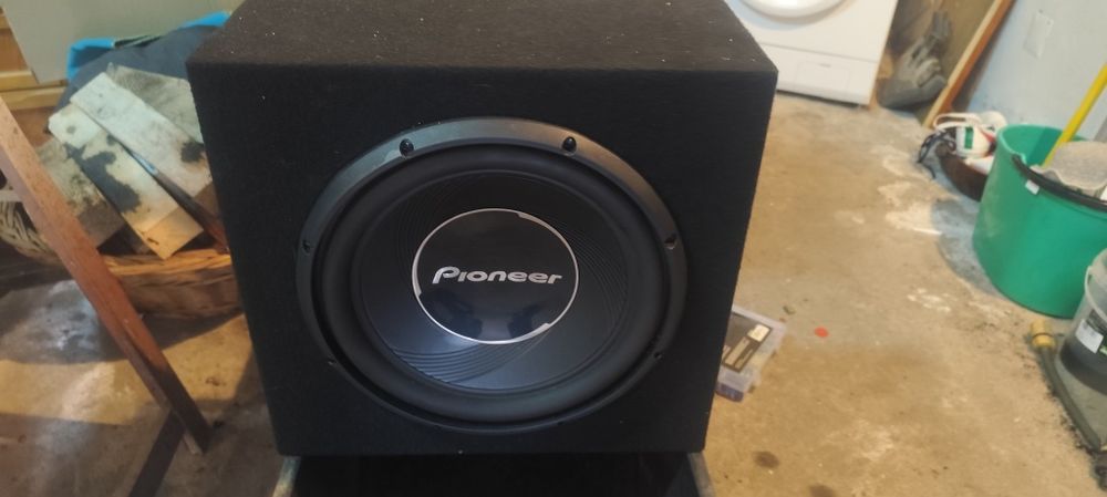 Subwoofer Pioneer TS-W3003D4 + Amp GM-D500 - Usado