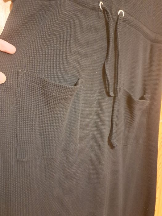 Czarna sukienka midi  bawełniana krótki rękaw.