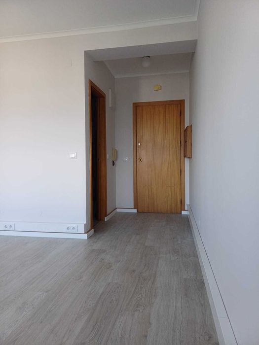 Alugo Escritório no centro da Maia