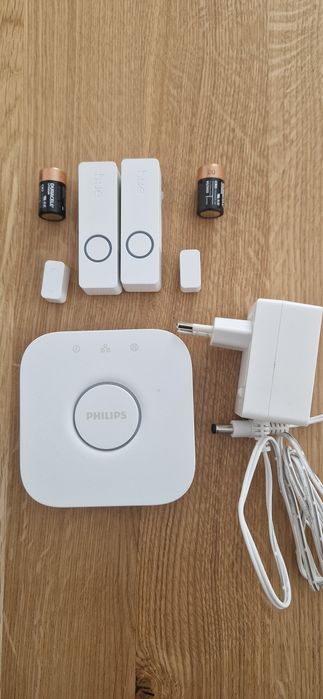 Mostek, bramka Philips hue , plus czujniki