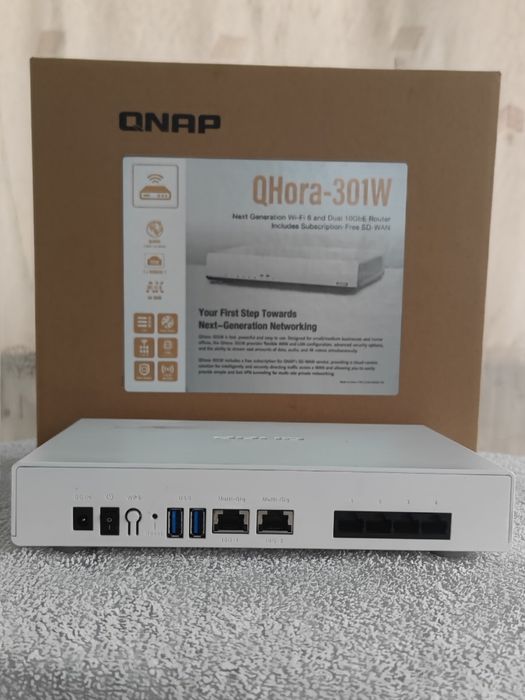 QNAP QHora-301W Router64738221187074124