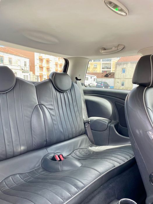 Mini One 1.6 90cv versão ParkLane