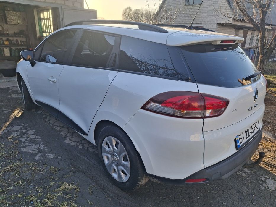 Авто Renault Clio 4