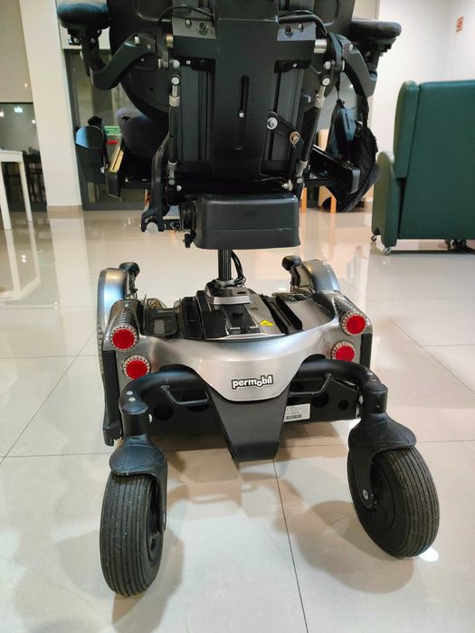 Permobil C500S (12/2018) Full Electric | Baixa Quilometragem | Extras
