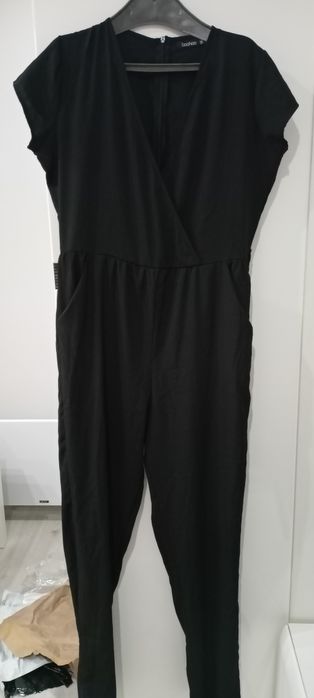 Czarny kombinezon marki booho