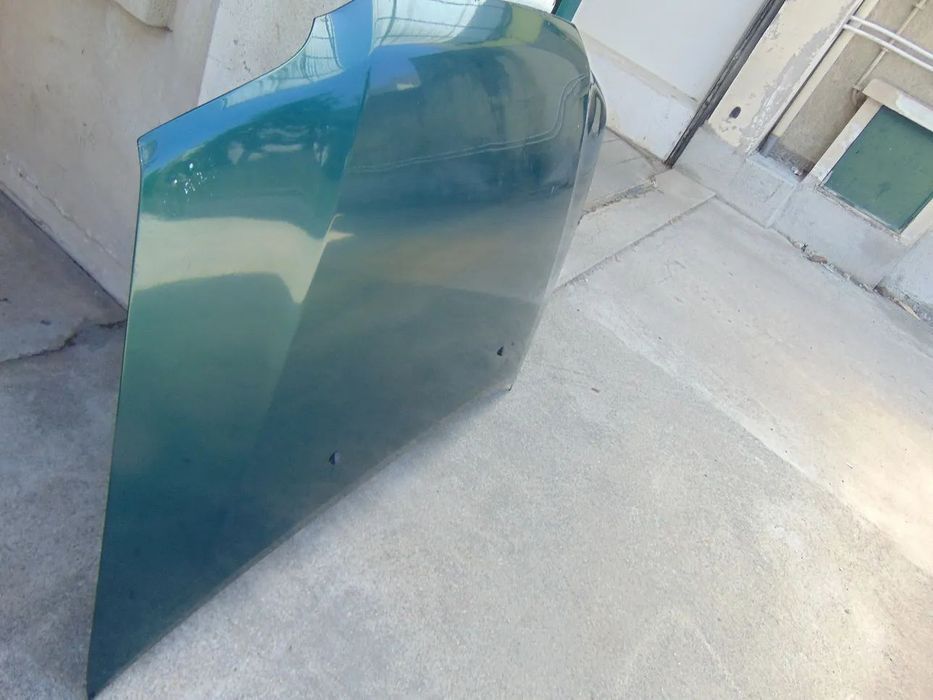 Mitsubishi Space star/cargo capot " usado em bom estado