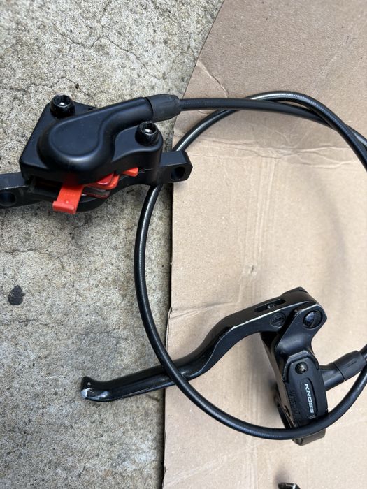 Hamulce hydrauliczne Kross przód + tył + 2 tarcze 160 mm