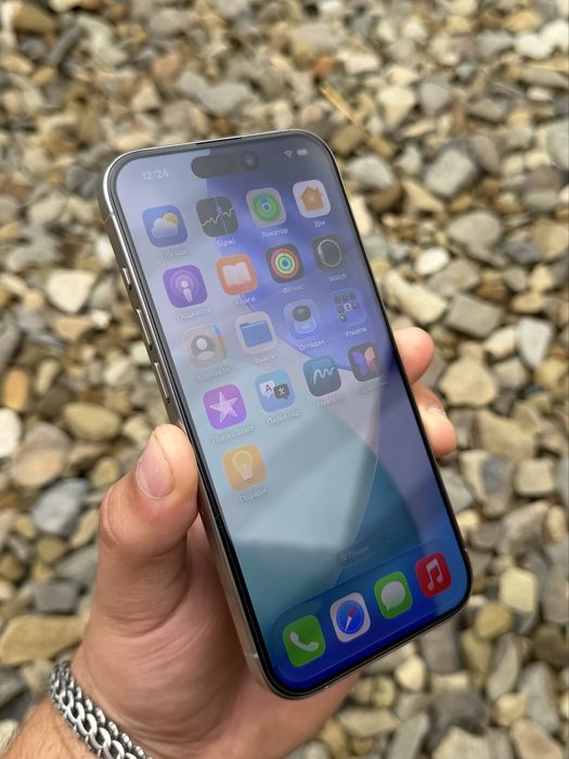 Iphone 15pro 128gb у відмінному стані