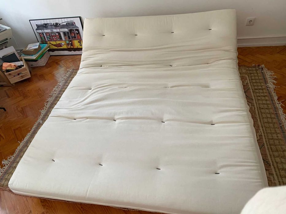 Sofácama tipo futon La Redoute Estrela • OLX.pt