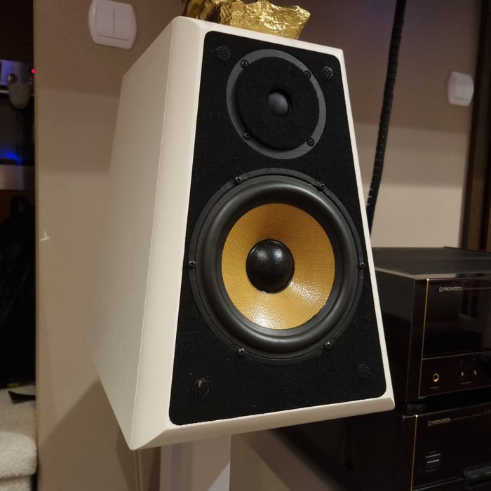 QLN Signature Biały Kruk