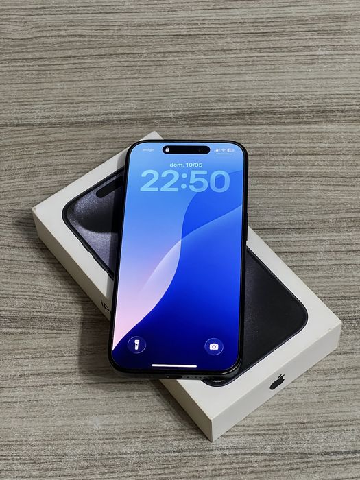 Iphone 15 pro c/ fatura e garantia
