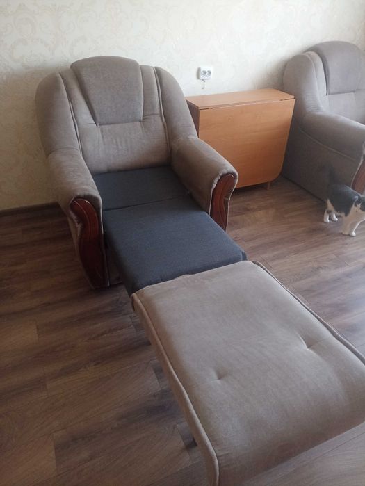 М'яке, розкладне крісло не використовувалось