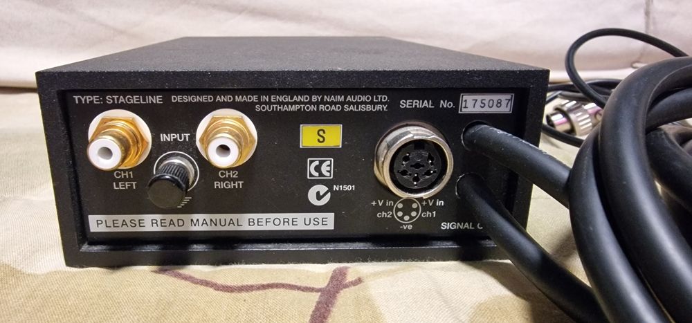 Pre amplificador gira discos naim