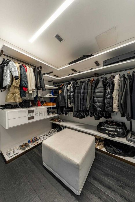 Продаж унікальних апартаментів 254 м² у ЖК «Новопечерські Липки»