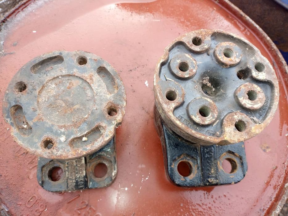 Продам ступичні опори