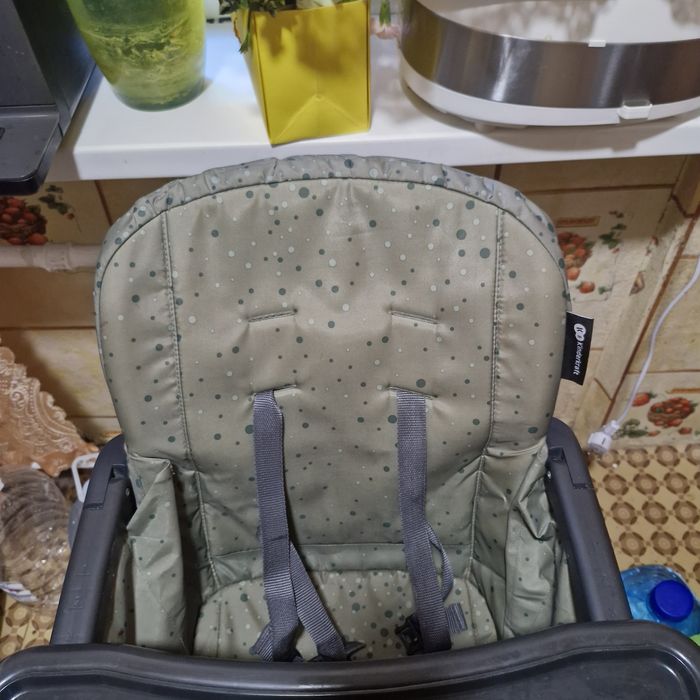 Стульчик для годування