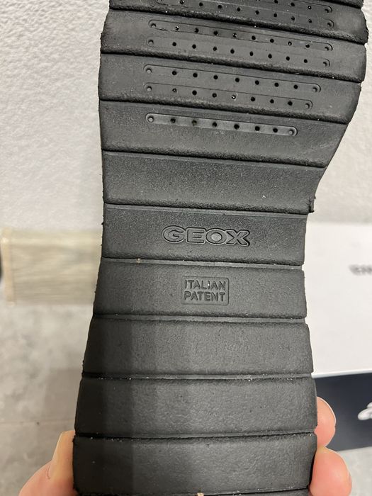 Ботінки черевикі Geox