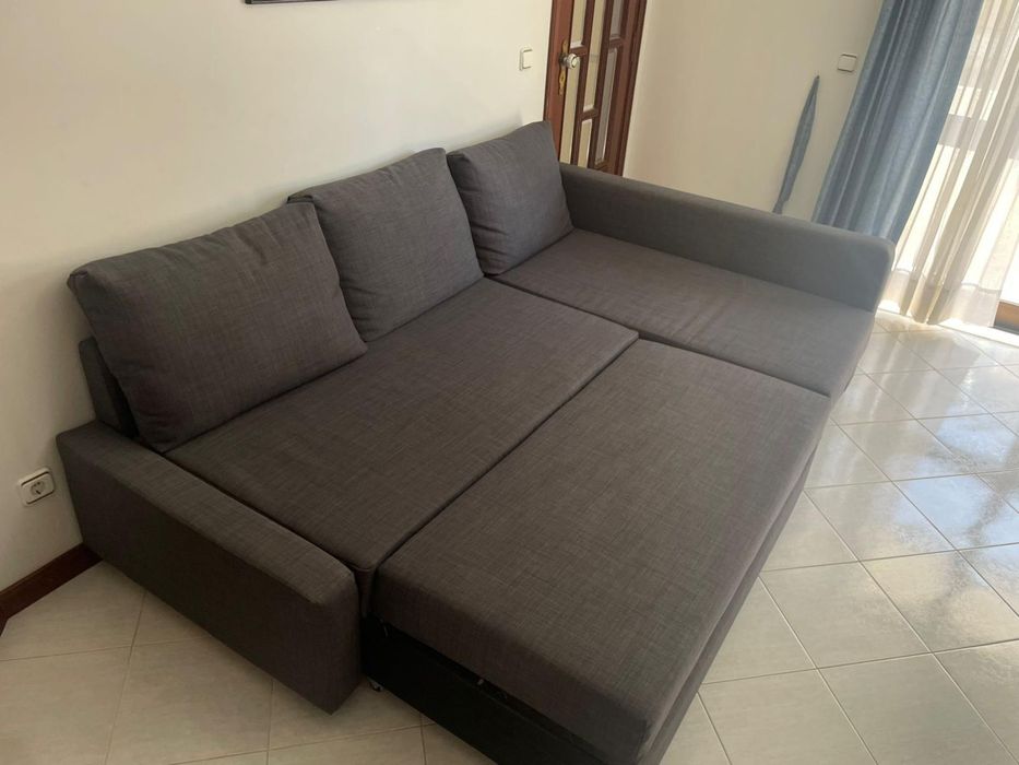 Sofá-cama c/arrumação