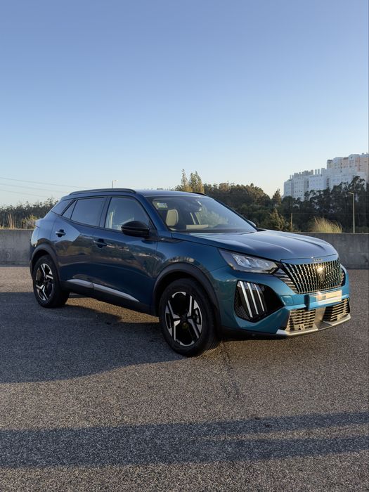 PEUGEOT E-2008 ALLURE 54KWH  2025/01