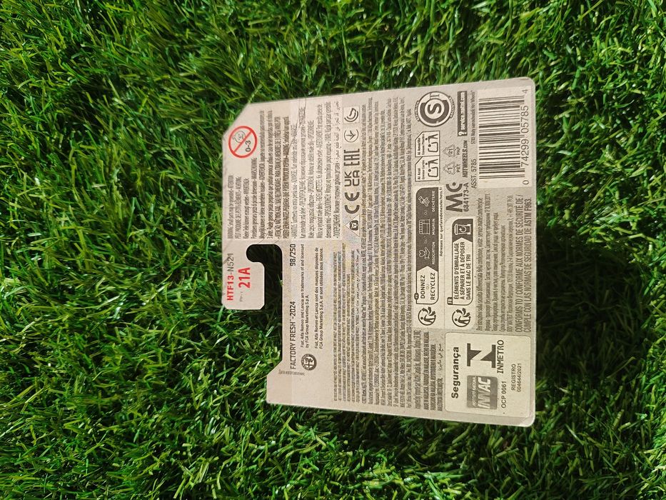 Hotwheels Alfa Romeo GTV6 3.0 2024 1/64