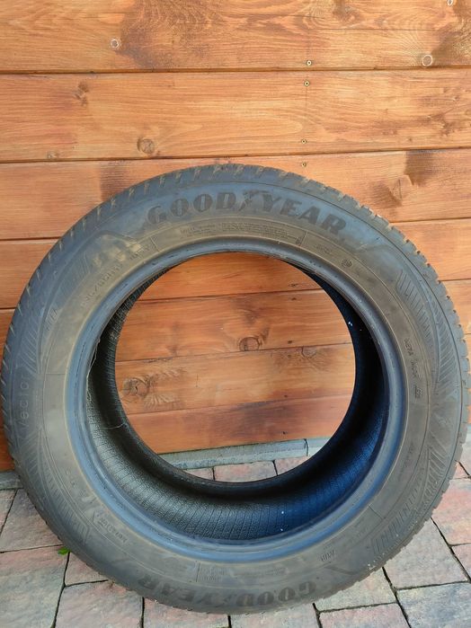 Opony wielosezonowe GOOD YEAR 235/55R17 103Y