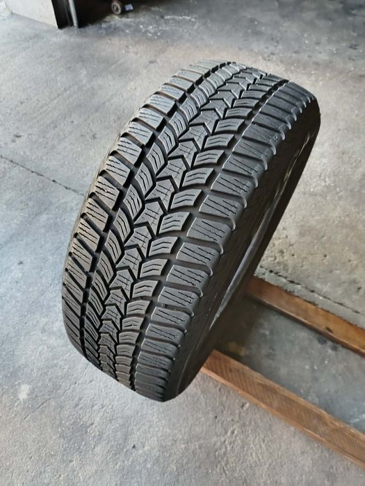 Opona zimowa 205/55/16 91H Dębica Frigo HP2