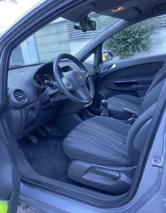 Opel corsa 1.2 Enjoy