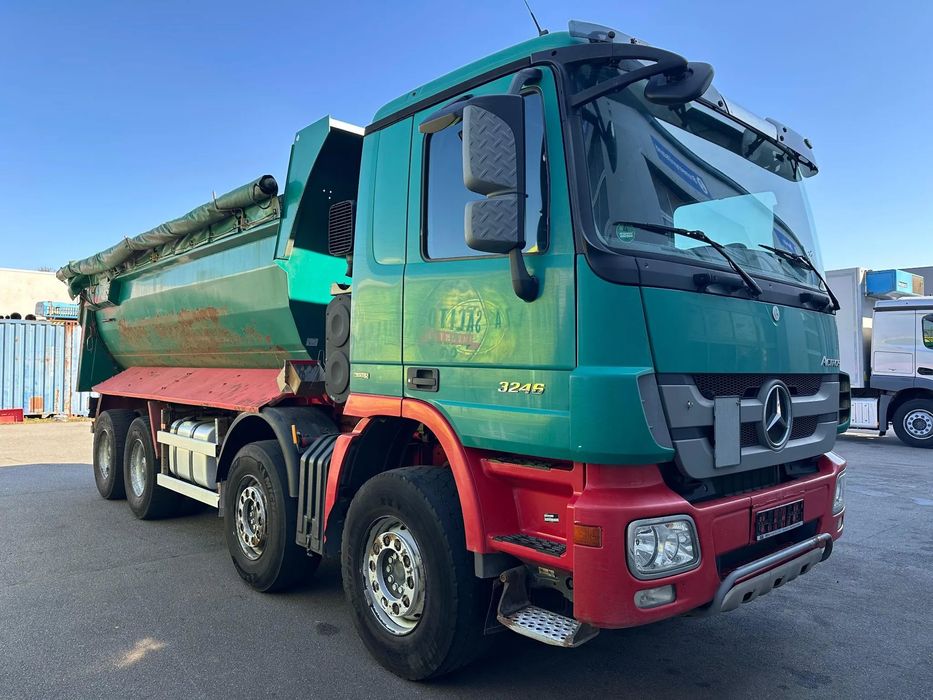 Mercedes-Benz Actros 3246 8x4 Mulda Schwalzmuller 18m3