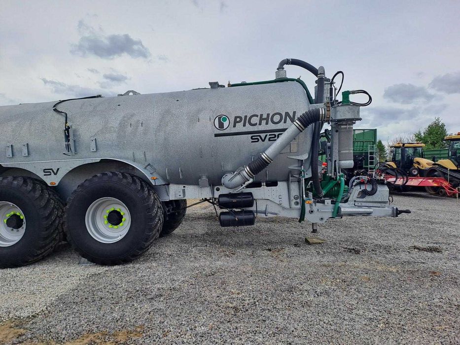 Wóz asenizacyjny PICHON SV 20R BP – 21.000 litrów