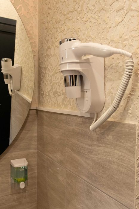 Спальне місце у хостелі у центрі міста