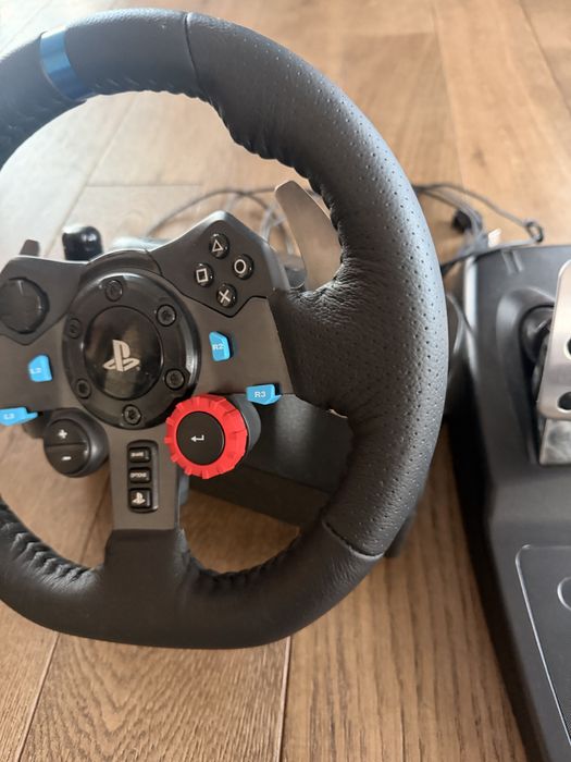 Logitech G29 Driving Force – Kierownica + Pedale – Realizm i Precyzja!