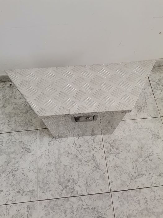 Baú de ferramentas / Caixa de alumínio
