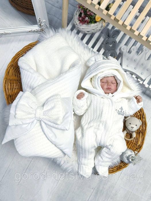 Зимовий комплект на виписку для новонародженого