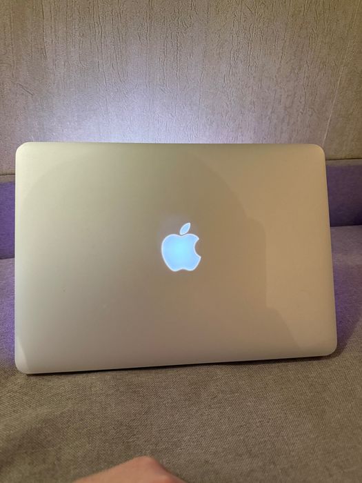 MacBook Pro 13 256 GB / 2015