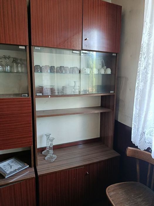 Stare meble i piec kaflowy
