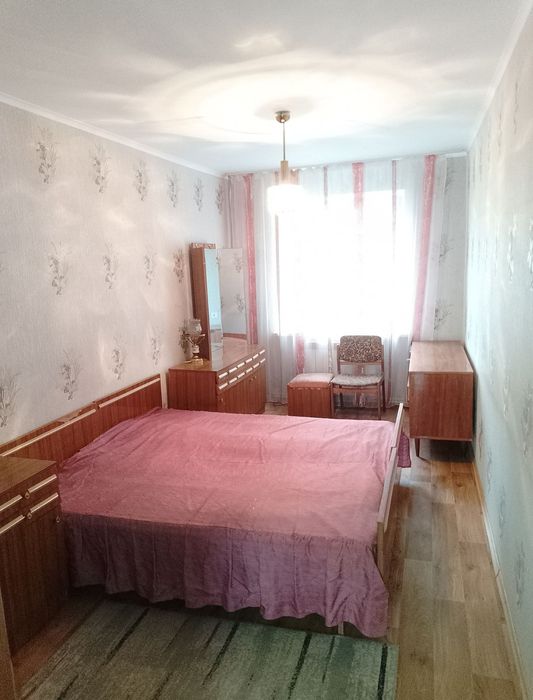 Сдам 3 комн квартиру рядом с Центром! Срочно!