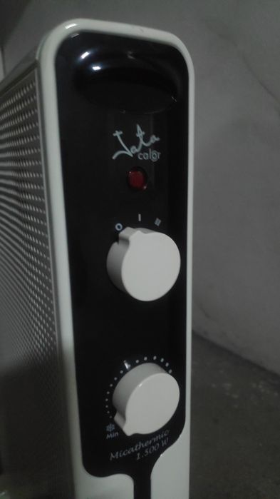 Aquecedor com rodas 1500w
