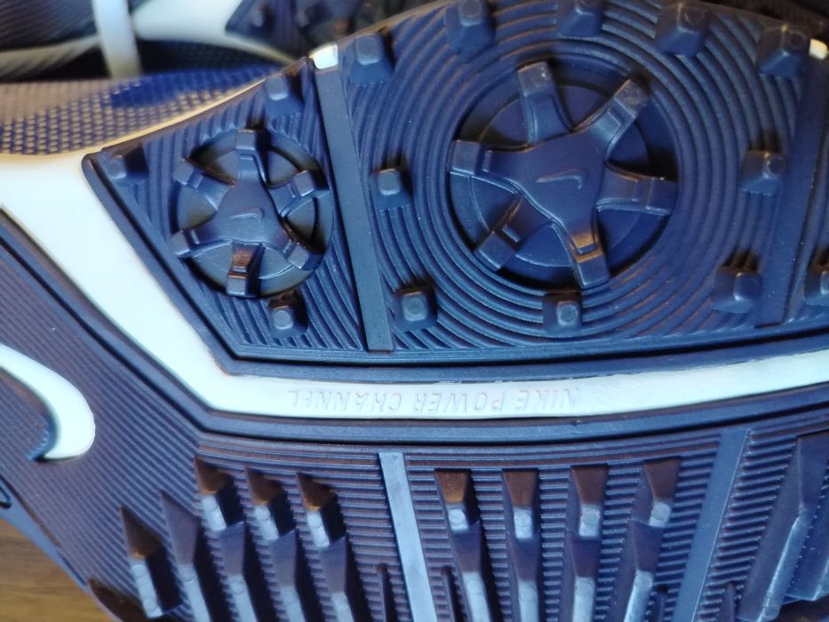 Buty Nike Hyperfuse nowe