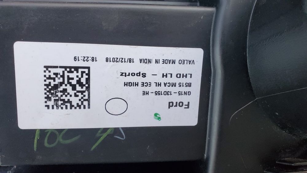 Фара, фонарь Ford Ecosport. Форд Экоспорт. Оригінал б.в.