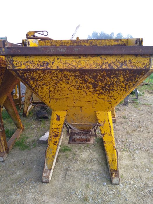 Balde betão para grua 1500l