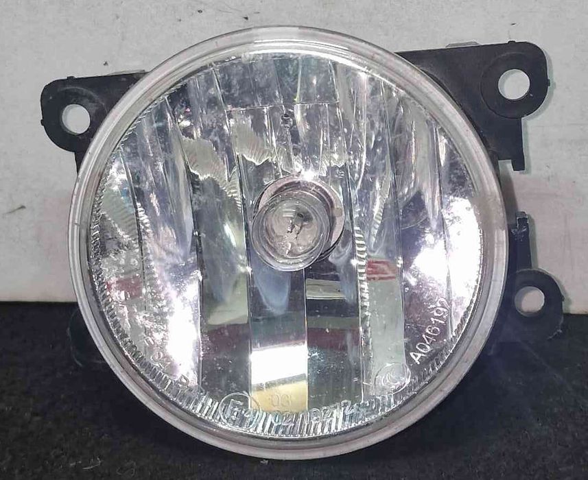 Farol Nevoeiro Frente Direito 9685425180 - PEUGEOT 3008 I Veículo multiuso