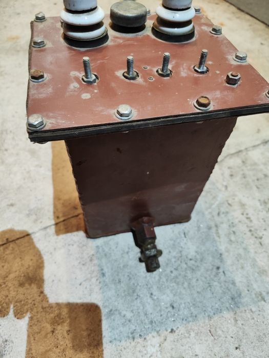 Продам трансформатор для освещения подвала.