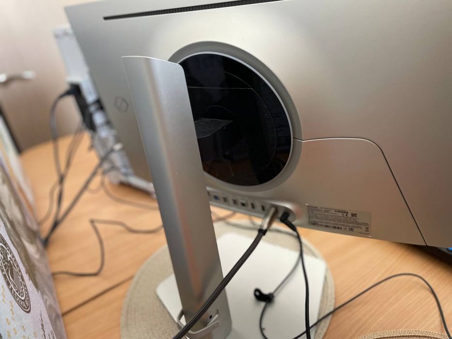 360Гц! 0.03мс! OLED! Ігровий Samsung Odyssey G6 (LS27DG600SIXCI/UA)