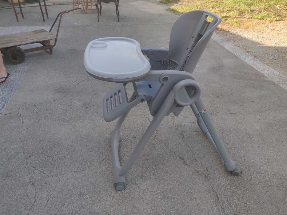 Cadeira de bebe para refeições