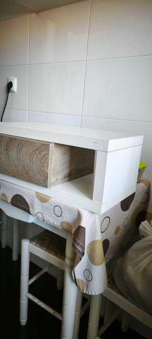 Aparador de entrada( para parede)